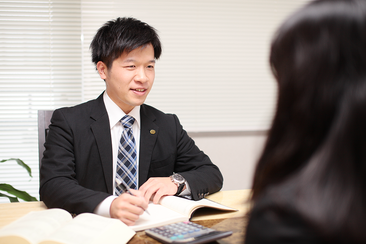 合同会社・株式会社の設立でお困りなら「ストラーダ行政書士法人」へ