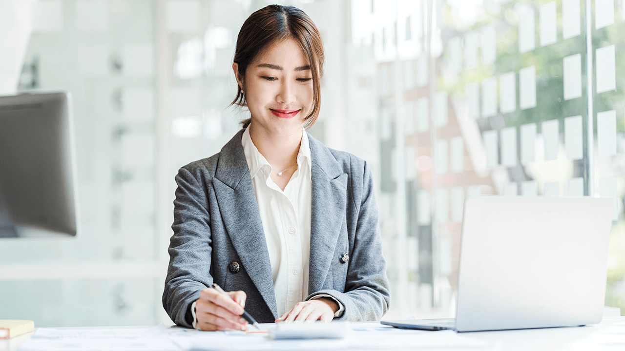 申し込みの流れと必要書類