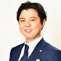 ストラーダグループ代表