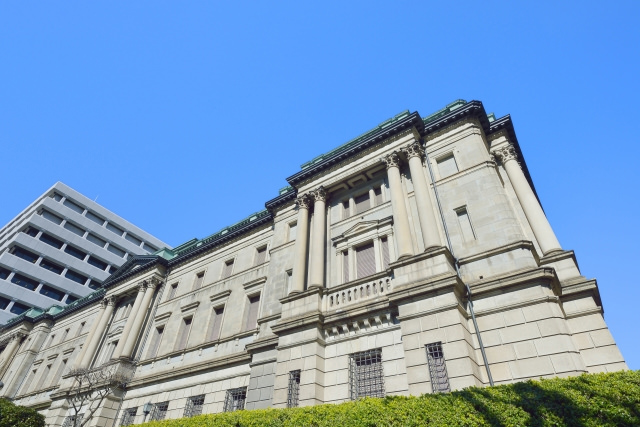 民間金融機関