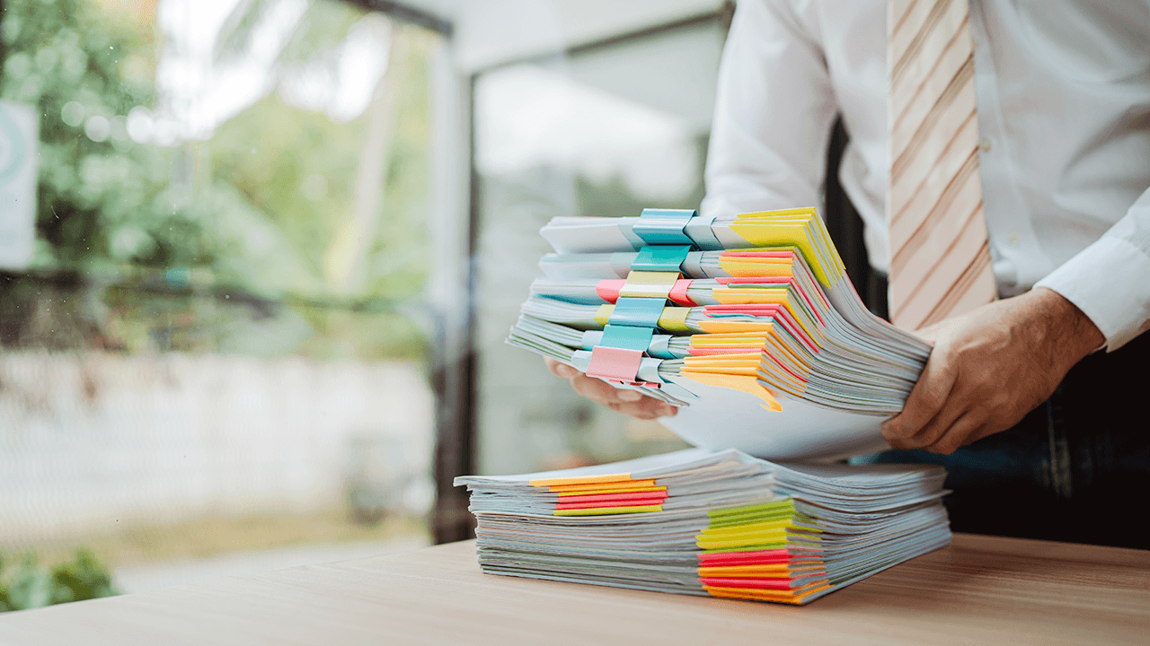 基礎資料の収集と財務分析